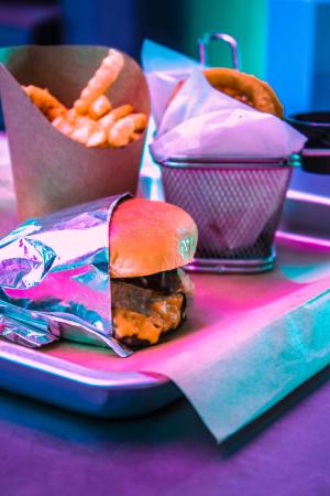 Titan Kitchen burger tray 2 image